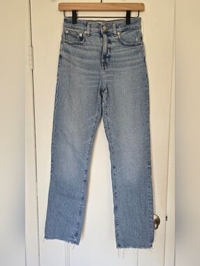 Vintage Style Madewell The '90s Straight Jeans Size 24 Light Wash Raw Hem